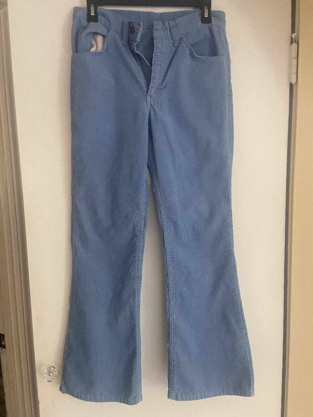 Vintage 70s Levi’s 646 1512 Light Blue Cord Bell Bottom Flare Pants 29x30